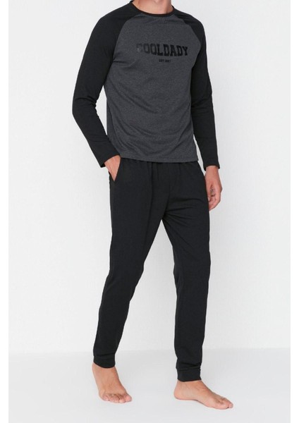 Erkek Pamuk Polyester Bisiklet Yaka Uzun Kol Siyah Baskılı Reglan Kol Örme Pijama Takımı