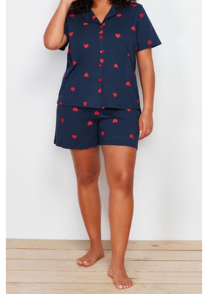 Büyük Beden Kadın Pamuklu Gömlek Yaka Kısa Kol Kalp Desenli Örme Pijama Takımı