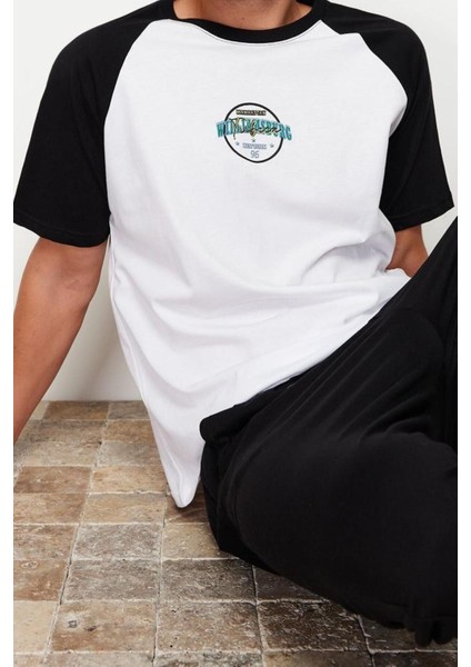 Erkek Pamuk Bisiklet Yaka Kısa Kol Baskılı Reglan Kol Regular Fit Örme Şortlu Pijama Takımı