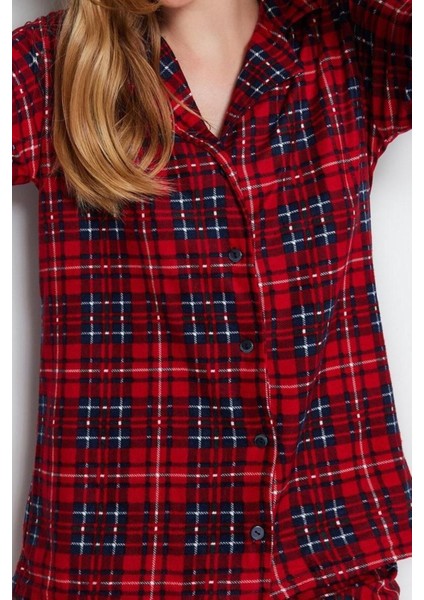 Kadın Polyester Gömlek Yaka Uzun Kol Yumuşak Hissiyatlı Ekoseli Uyku Bantlı Örme Pijama Takımı fiyatları