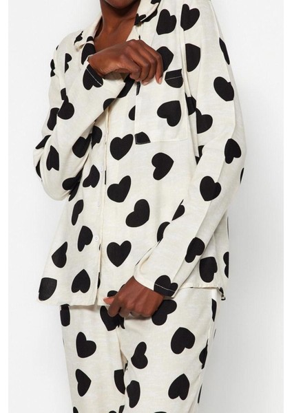 Kadın Viskon Gömlek Yaka Uzun Kol Kalpli Viskon Gömlek-Pantolon Dokuma Pijama Takımı