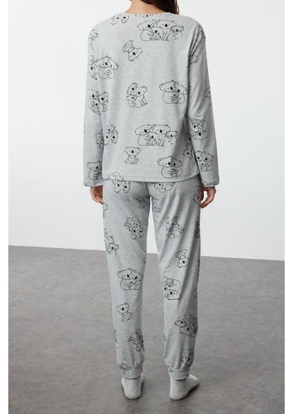 Kadın Pamuklu Bisiklet Yaka Uzun Kol Pamuklu Hayvan Desenli Örme Pijama Takımı indirimleri
