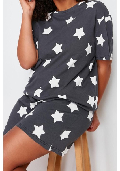 Büyük Beden Kadın Pamuklu Bisiklet Yaka Kısa Kol Yıldız Baskılı Örme Pijama Takımı modelleri