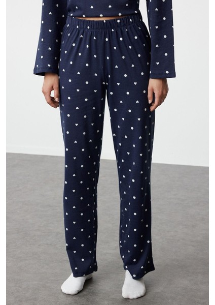 Kadın Pamuklu Bisiklet Yaka Uzun Kol Pamuk Puantiye ve Kalp Desenli Örme Pijama Takımı fırsatları