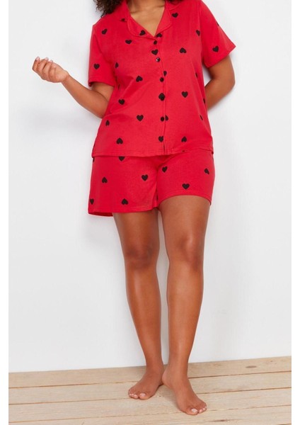 Büyük Beden Kadın Pamuklu Gömlek Yaka Kısa Kol Kalp Desenli Örme Pijama Takımı modelleri
