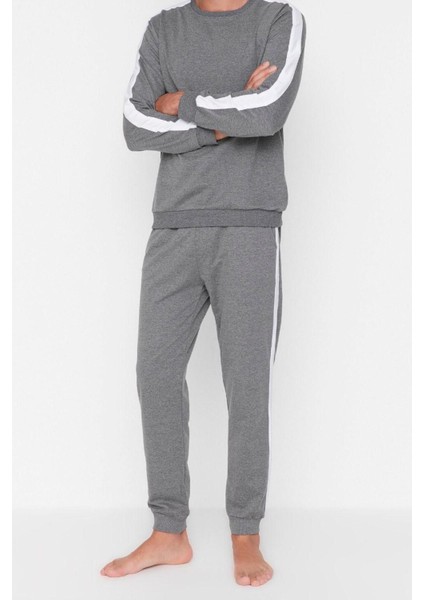 Erkek Pamuklu Bisiklet Yaka Uzun Kol Yanları Şeritli Örme Pijama Takımı
