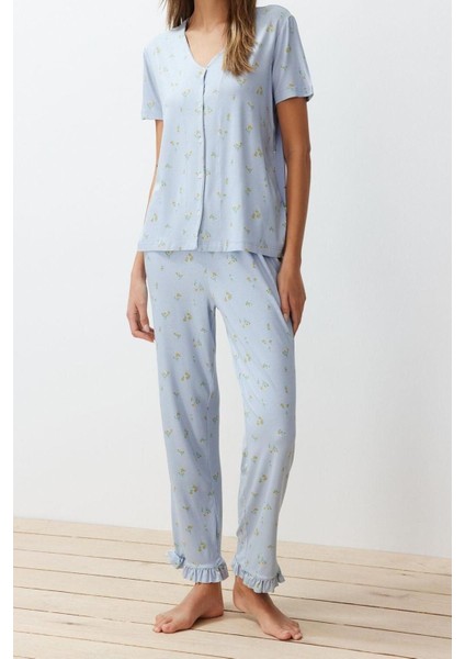 Kadın Viskon V Yaka Kısa Kol Çiçekli Fırfır Detaylı Örme Pijama Takımı modelleri