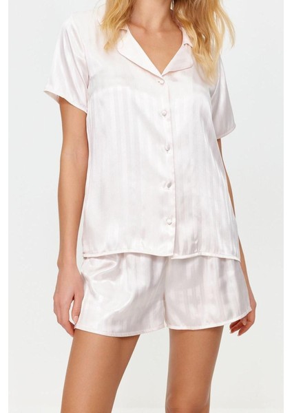 Kadın Polyester Gömlek Yaka Kısa Kol Saten Çizgili Dokuma Pijama Takımı