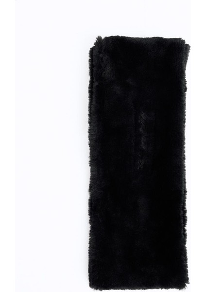 Siyah Peluş Atkı