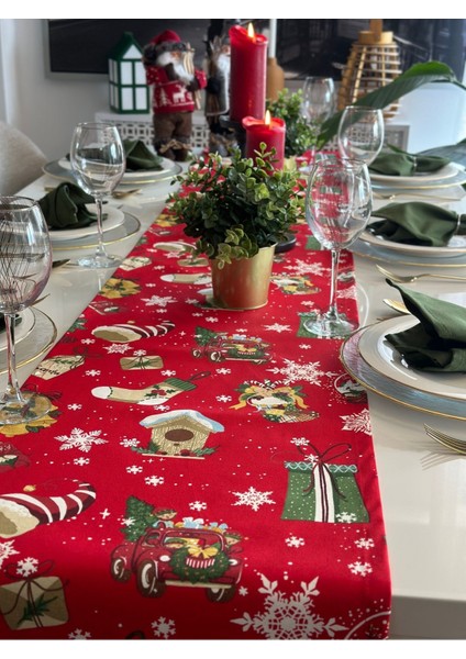 Yeni Yıl Temalı Kırmızı Yeşil Figürlü Runner Yılbaşı Runner