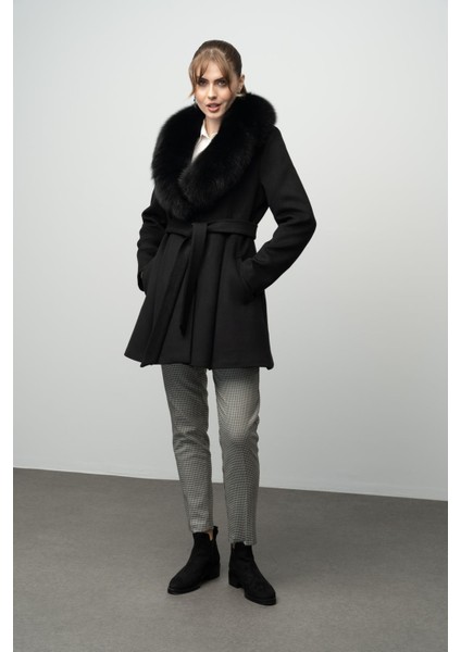 Yakası Çıkabilen Kürklü Kloş Kaşmir Kaban Siyah 3008-TK modelleri