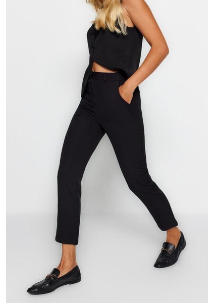Kadın Yeni Moda Boru Paça Regular Boy Dokuma Basic Cigarette Dar Paça Pantolon