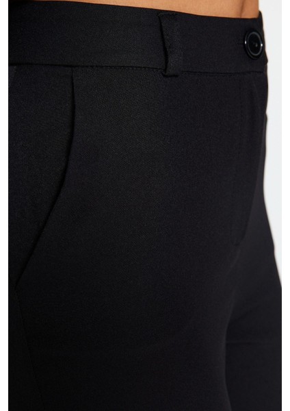 Kadın Yeni Moda Boru Paça Regular Boy Dokuma Basic Cigarette Dar Paça Pantolon