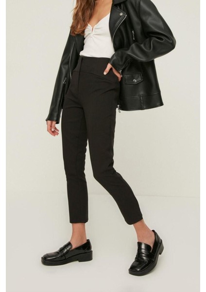 Kadın Yeni Moda Boru Paça Regular Boy Dokuma Cigarette Dar Paça Bel Dikiş Detaylı Pantolon modelleri