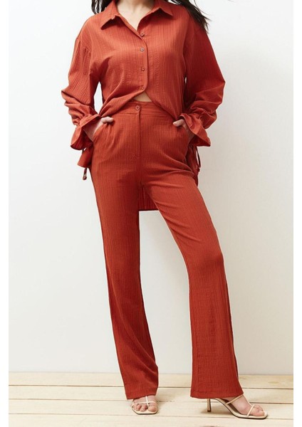 Kadın Yeni Moda Ispanyol Paça Regular Boy Dokuma Kahverengi Flare Kalıp Dokulu Pantolon modelleri