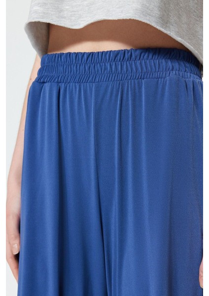 Kadın Yeni Moda Geniş Paça Regular Boy Örme Wide Leg Rahat Kesim Yüksek Bel Esnek Örme Pantolon