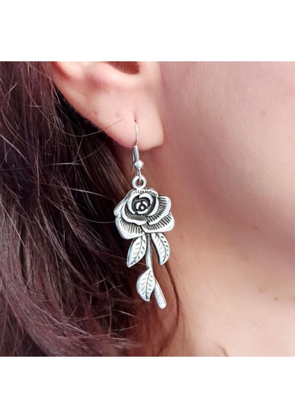 Çiçek Şekilli Kadın Küpe Çift Adet Gümüş Kaplama El Yapımı Küpe modelleri