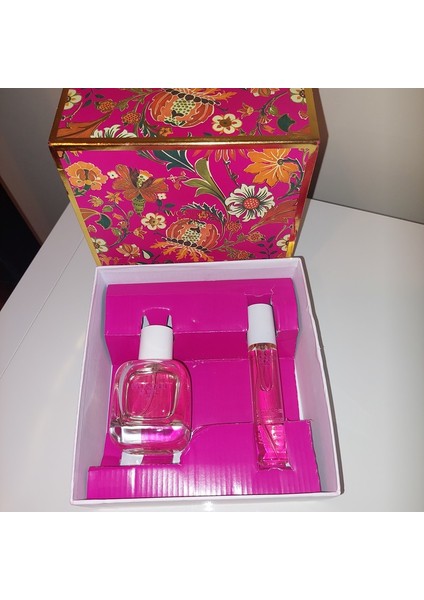 Wonder Rose EDP 100 ml + Kadın Parfüm Seti 33 ml