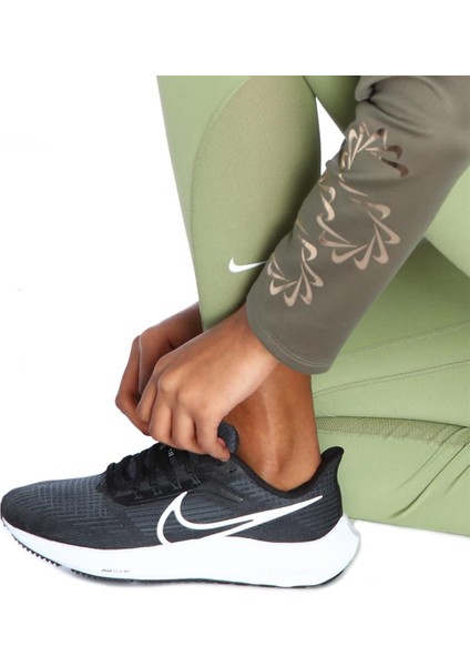 Air Zoom Pegasus 39 Kadın Koşu Ayakkabısı DH4072-001 fiyatları