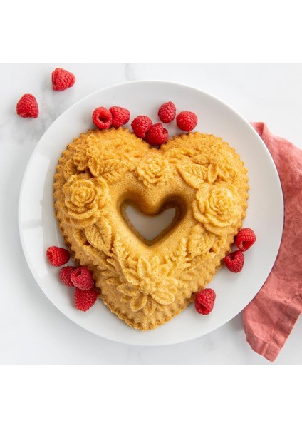 Çiçekli Kalp Bundt Kek Kalıbı (96448)