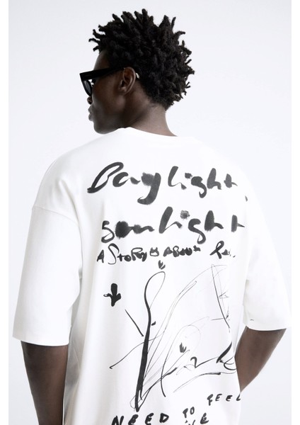 Bisiklet Yaka Bay Light Son Light Baskılı Beyaz Oversize Erkek T-Shirt