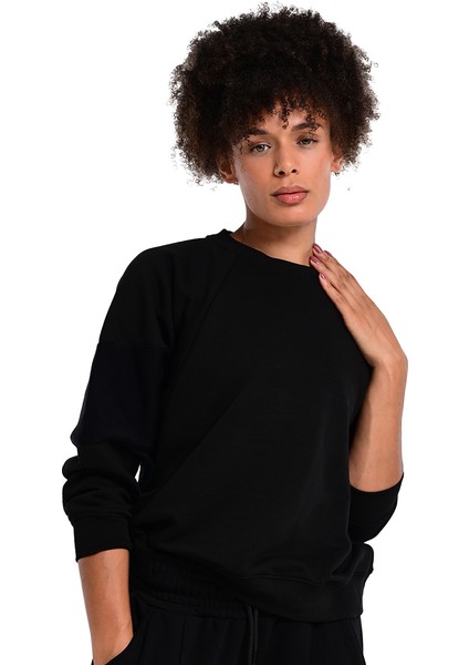 Huesca Kadın Siyah Günlük Stil Sweatshirt 24KK006-SYH