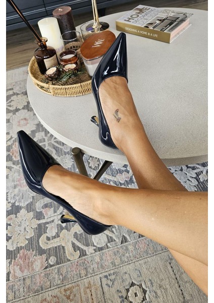 10 1401 Topukla Kadın Kadeh Topuklu Stiletto fırsatları