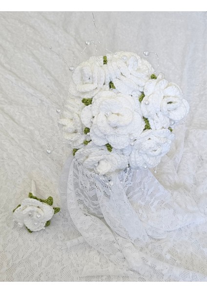 Solmayan Örgü Beyaz Gül Gelin Buketi ve Damat Yaka Çiçegi
