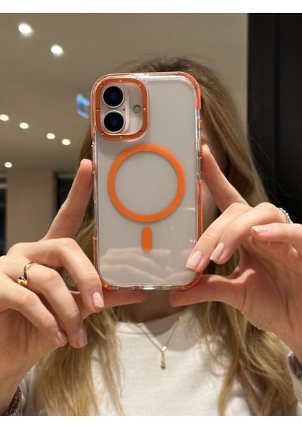 iPhone 16 Plus Uyumlu Darbelere Karşı Korumalı Magsafe Özellikli Turuncu Detaylı Sararmaz Şeffaf Kılıf modelleri