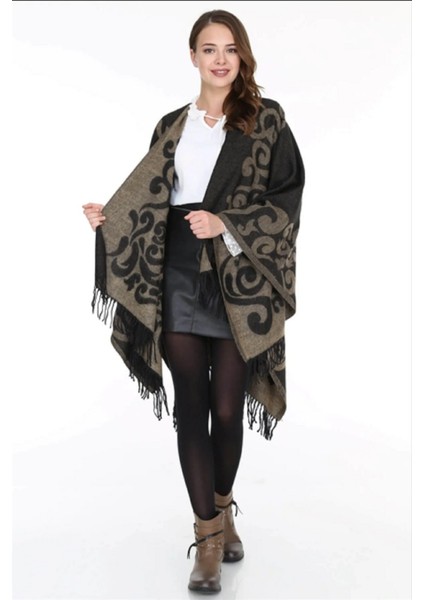 Kadın Çift Taraflı Desenli Panço Omuz Şal fiyatları