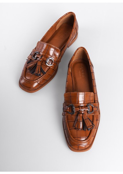 Metal Tokalı Püsküllü Kadın Loafer Ayakkabı modelleri