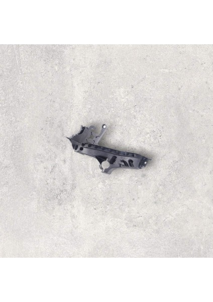 8K0805607C Far Alt Braketi Sol Audı A4 2008-2016