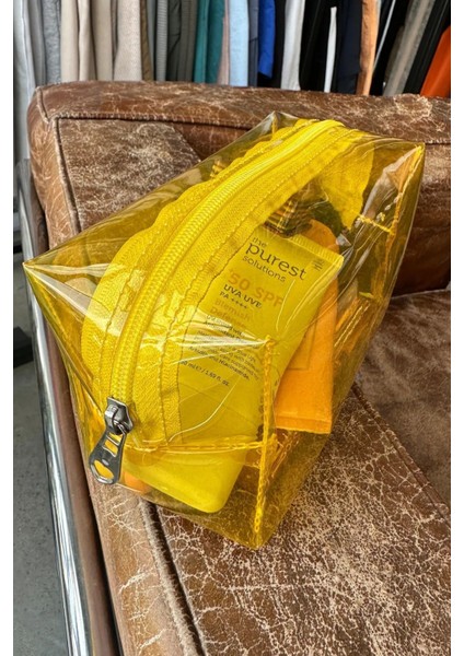 Siyah Sarı Şeffaf Makyaj Çantası ve Pastel Oje 414 Jüt Su Geçirmez Pvc Çanta fırsatları