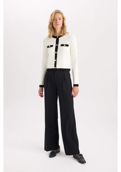 Regular Fit Bisiklet Yaka Düğmeli Basic Düz Triko Hırka C1482AX24WN