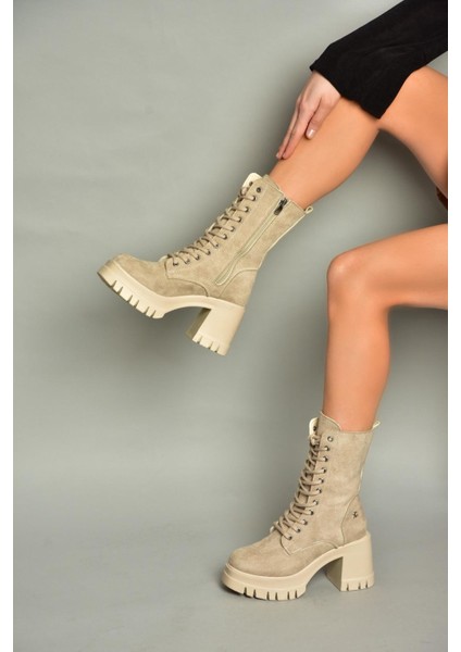 T973559002 Bej Süet Kalın Topuklu Kadın Postal Bot