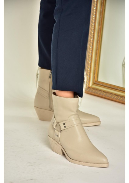 T404400609 Bej Kalın Topuklu Kadın Bot fiyatları