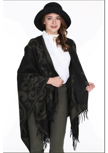 Kadın Çift Taraflı Desenli Panço Omuz Şal