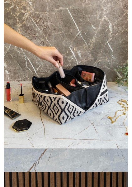 Tela Bohe Makyaj Çantası Düzenleyici Seyahat Tipi Çanta Organizer Bej Polyester Yıkanmamalıdır. modelleri
