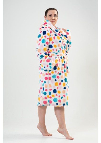 Kadın Büyük Beden Welsoft Kapüşonlu Beyaz Uzun Sabahlık C3T1N1O202 fiyatları