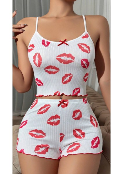 Beyaz Ince Askılı Dudak Desenli Kısa Şortlu Kadın Saten Pijama Takımı