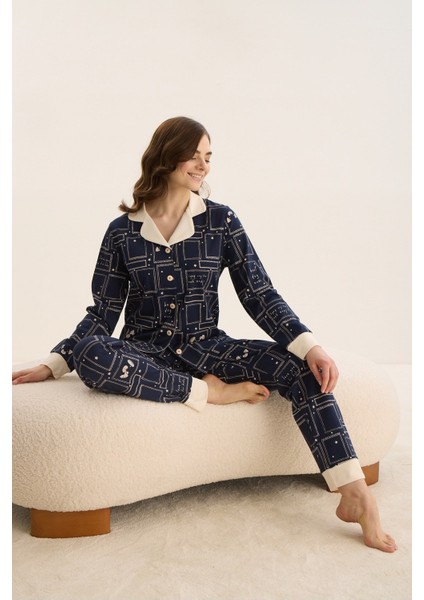 15979 Bayan Düğmeli Pijama Takım
