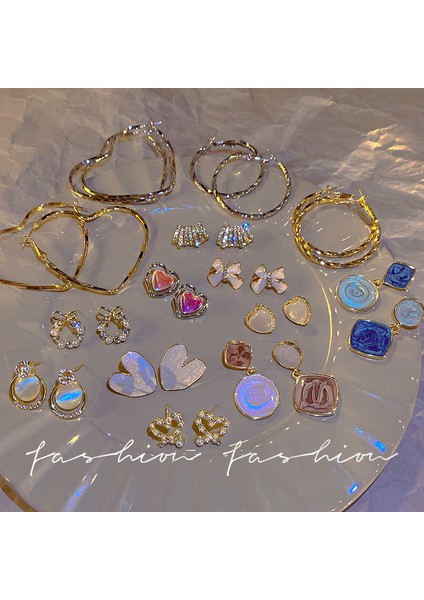 MOONRIVERS925 Gümüş Iğne Retro Fransız Inci Küpeleri, Üst Düzey, Çok Yönlü, Basit ve Kişiselleştirilmiş Küpeler (Yurt Dışından) fiyatları