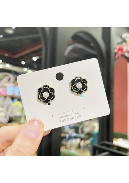 Moonriverxiaoxiang Inci Küpeler Niş Retro Küpeler S925 Gümüş Iğne Küpeler Üst Seviye Bayan Küpeleri (Yurt Dışından)