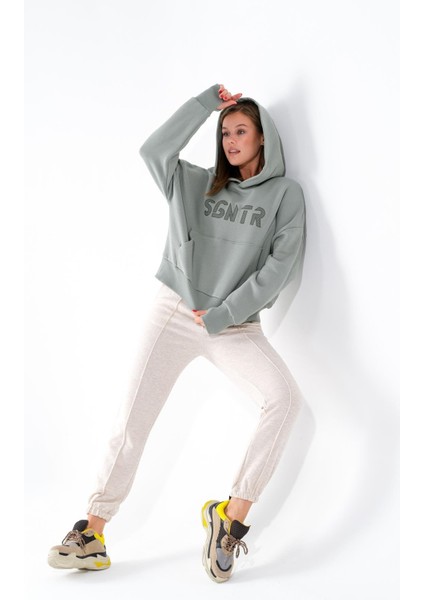 724513_KADIN Kapüşonlu Oversize Kanguru Cepli Sweatshirt