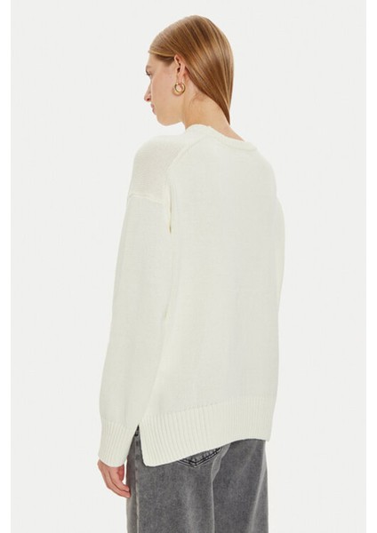 Kadın Gj Ls Cn Bıg Triangl Kazak - Beyaz fırsatları