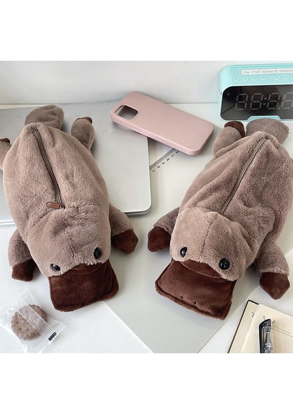 sevimli Karikatür Platypus Kalem Çantası Kozmetik Çantası Peluş Kalem Çantası Büyük Kapasiteli Çok Fonksiyonlu Saklama Çantası Okul Malzemeleri (Yurt Dışından) indirimleri