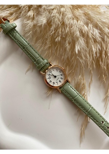 Bs Stıll Vintage Kadın Kol Saati Retro Quartz Minimal Deri Dordon 1 Adet