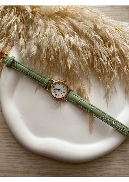 Bs Stıll Vintage Kadın Kol Saati Retro Quartz Minimal Deri Dordon 1 Adet fiyatları