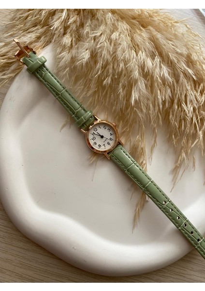Bs Stıll Vintage Kadın Kol Saati Retro Quartz Minimal Deri Dordon 1 Adet modelleri
