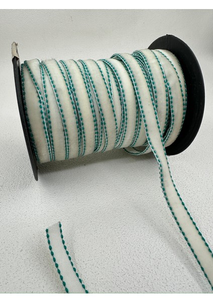 1 cm Puntalı Kadife-5 Metre- (Ekru-Petrol Yeşil)